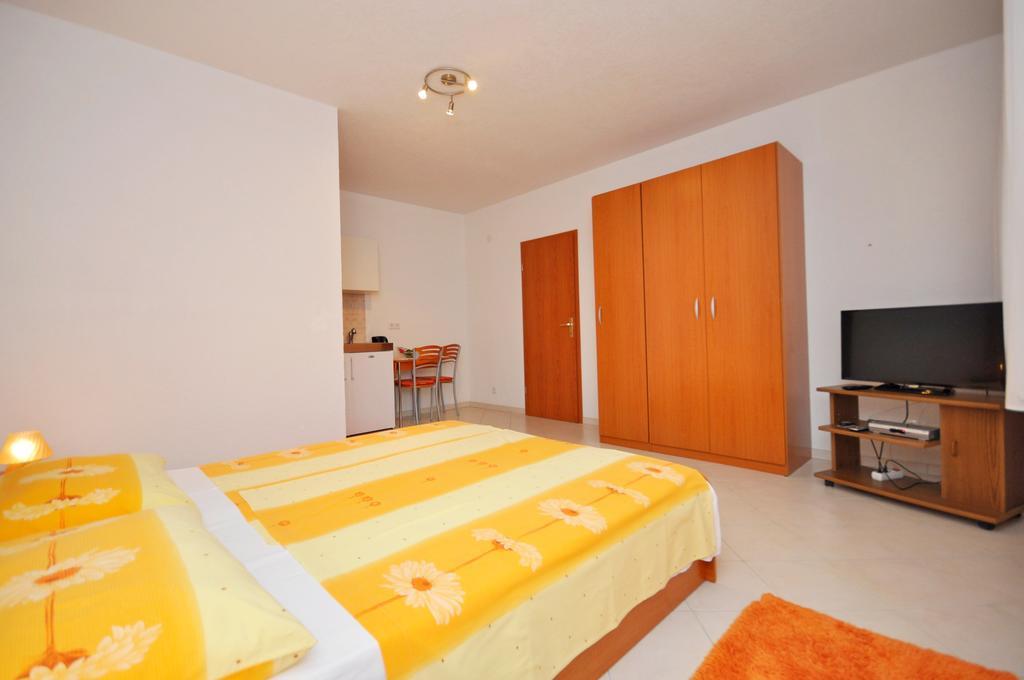 Apartments Ivan Duce Bilik gambar