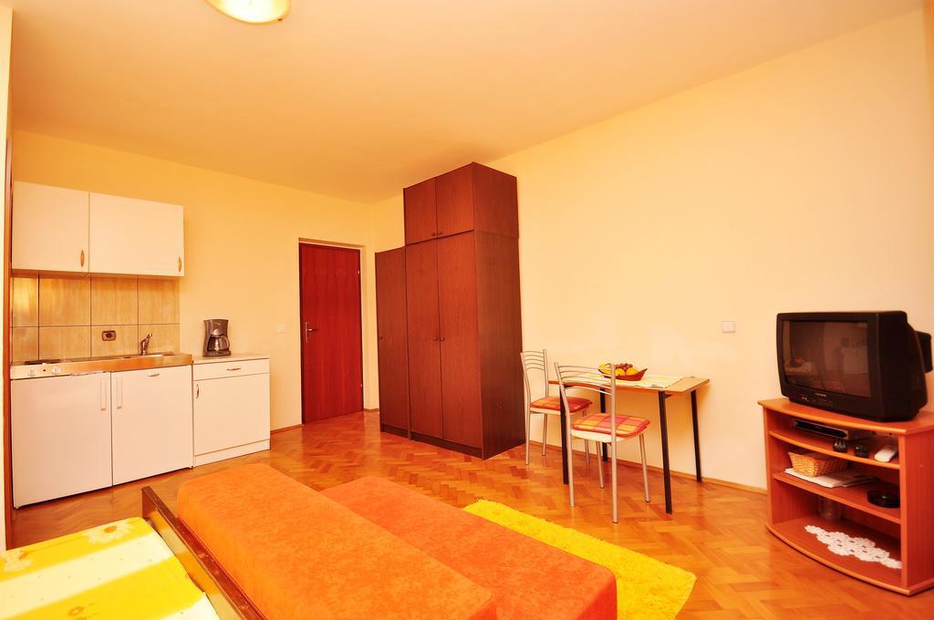 Apartments Ivan Duce Bilik gambar